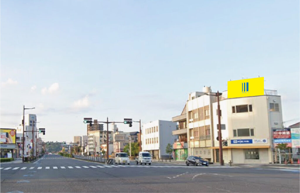 和歌山市堀止交差点付近の国道42号沿いにある屋上広告看板