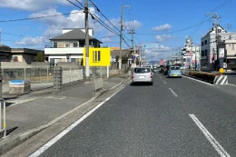 和歌山市国体道路沿いの野立て看板枠